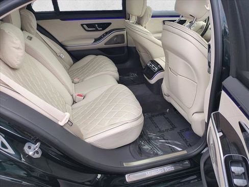 Certified 2023 Mercedes-Benz S 580 4MATIC Sedan image 25