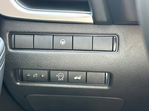 New 2026 Nissan Rogue SV FWD image 30