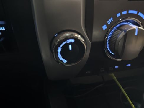 Used 2021 Toyota Tundra SR5 image 9