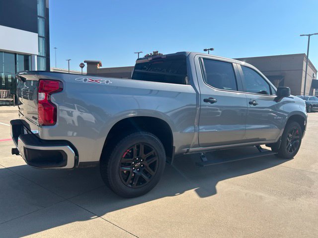 Used 2023 Chevrolet Silverado 1500 RST w/ Redline Edition AWD/4WD image 12