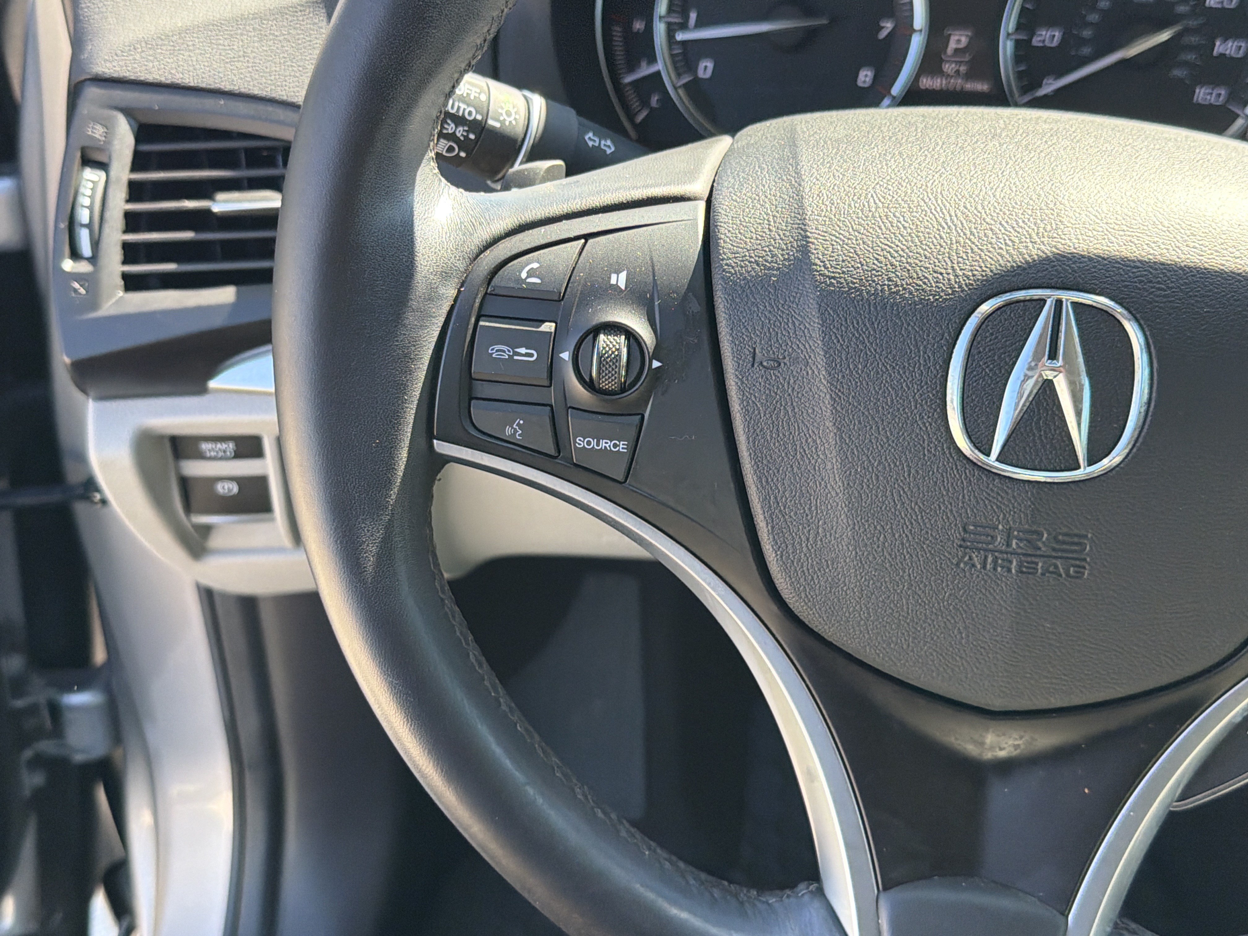 Certified 2020 Acura MDX w/ Technology Package AWD/4WD image 19