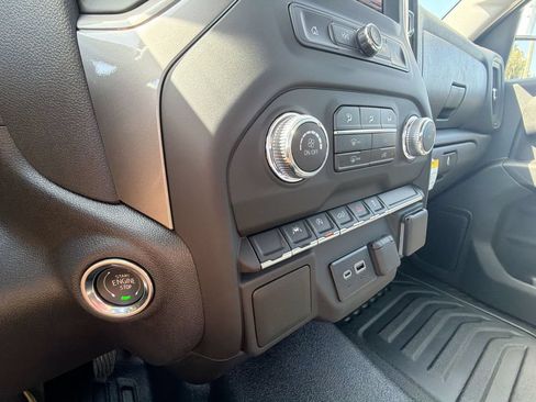 New 2026 GMC Sierra 1500 Pro w/ Pro Value Package AWD/4WD image 23