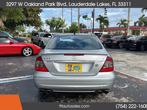 Used 2007 Mercedes-Benz E 63 AMG Sedan image 9
