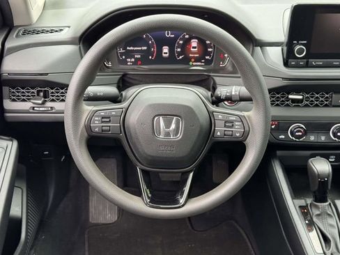 Used 2023 Honda Accord EX image 13