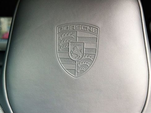 Used 2023 Porsche Cayenne Turbo GT image 27