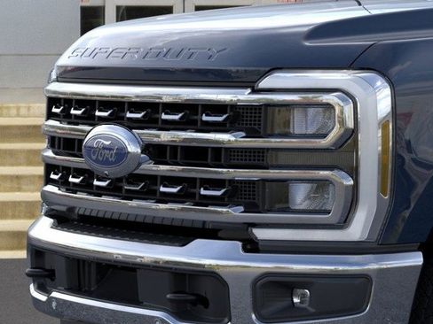 New 2025 Ford F350 Lariat w/ Lariat Ultimate Package image 17