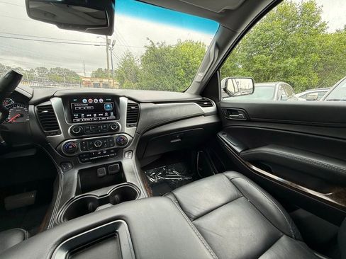 Used 2018 Chevrolet Tahoe LT AWD/4WD image 17