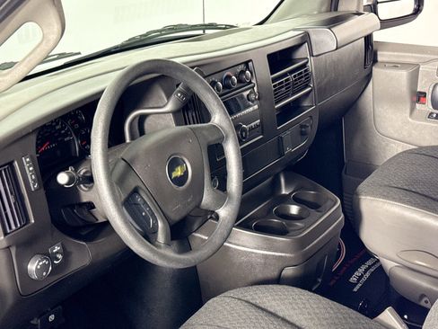 Used 2024 Chevrolet Express 2500 Work Van w/ Driver Convenience Package image 16