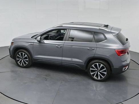 Used 2023 Volkswagen Taos SE w/ Panoramic Sunroof Package AWD/4WD image 47