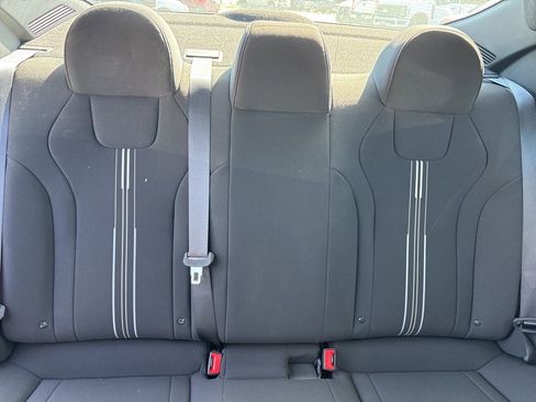 Used 2025 Hyundai Elantra Sport FWD image 9