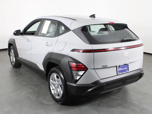 Certified 2026 Hyundai Kona SE FWD image 16