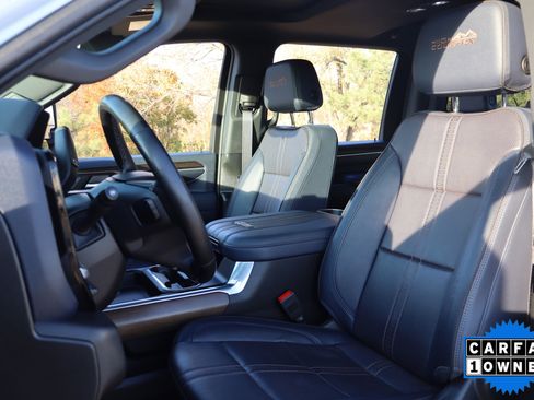 Used 2025 Chevrolet Silverado 2500 High Country w/ High Country Premium Package image 22