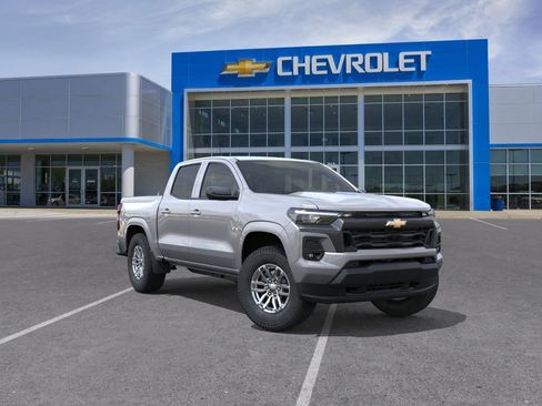 New 2026 Chevrolet Colorado LT w/ LT Convenience Package AWD/4WD image 3
