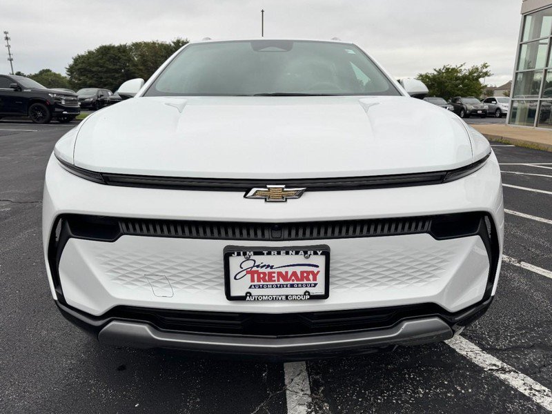 Used 2024 Chevrolet Equinox EV LT FWD image 9