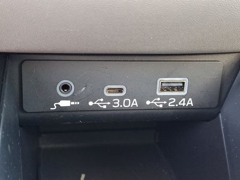 Certified 2024 Subaru Outback Premium AWD/4WD image 23