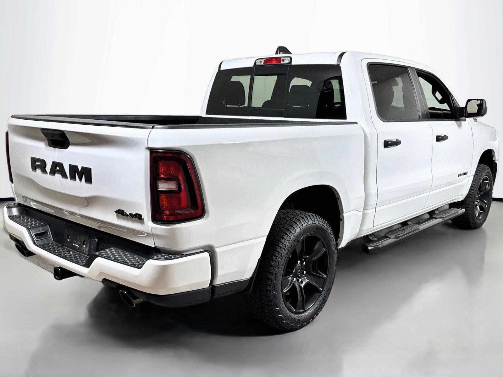 Used 2025 RAM 1500 Tradesman AWD/4WD image 4