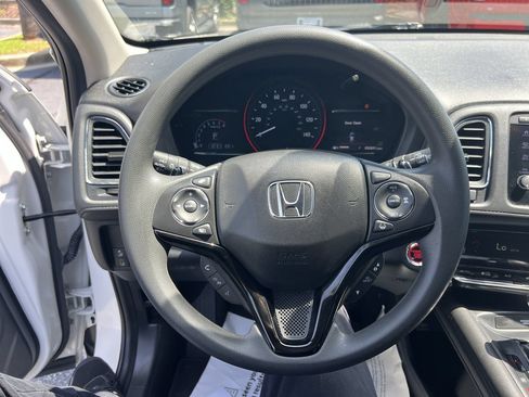 Used 2022 Honda HR-V EX image 18