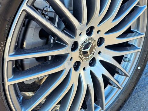 New 2026 Mercedes-Benz GLC 300 4MATIC image 6