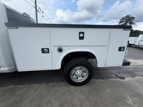 Used 2017 RAM 2500 Tradesman w/ Power Accessory Group RWD image 8