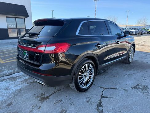 Used 2016 Lincoln MKX Reserve w/ Climate Package image 16
