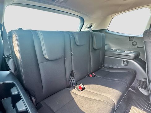 Used 2021 Subaru Ascent Premium w/ Convenience Package AWD/4WD image 27