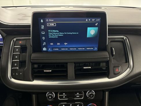 Used 2023 Chevrolet Tahoe Z71 w/ Luxury Package image 40