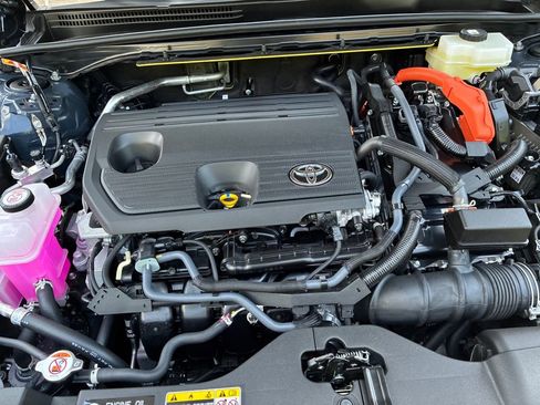 New 2026 Toyota Crown Signia AWD/4WD image 31