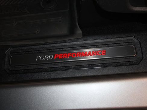 Used 2024 Ford Bronco Raptor AWD/4WD image 6