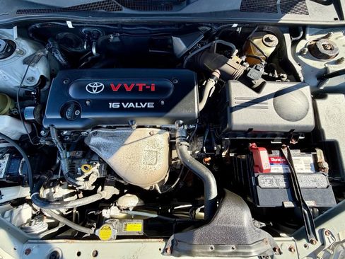 Used 2002 Toyota Camry LE FWD image 16