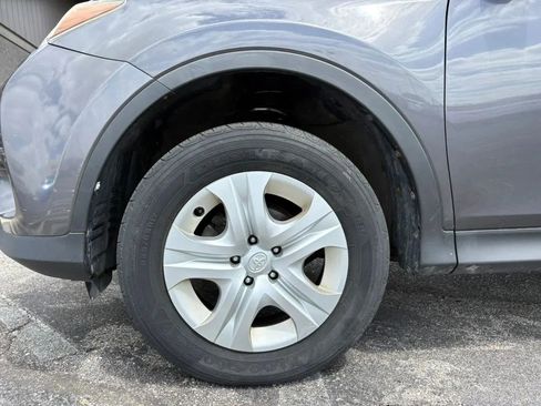 Used 2013 Toyota RAV4 LE AWD/4WD image 20