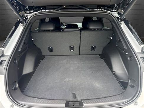 New 2025 Chevrolet Equinox EV RS FWD image 13