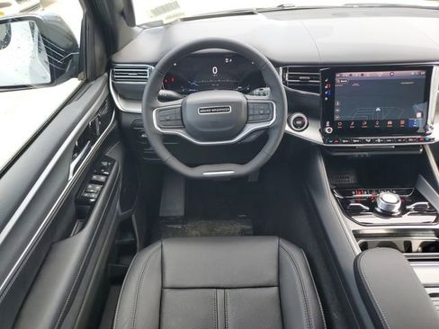 New 2026 Jeep Grand Wagoneer Limited AWD/4WD image 18