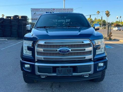 Used 2017 Ford F150 Platinum w/ Equipment Group 701A Luxury AWD/4WD image 2