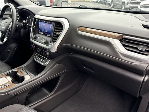 Certified 2020 GMC Acadia SLE w/ Driver Convenience Package image 27