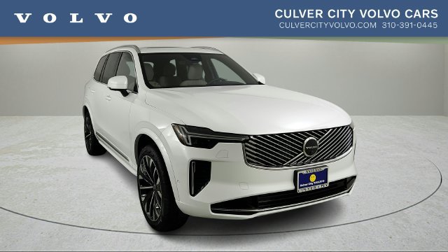 New 2026 Volvo XC90 T8 Plus w/ Protection Package AWD/4WD image 1