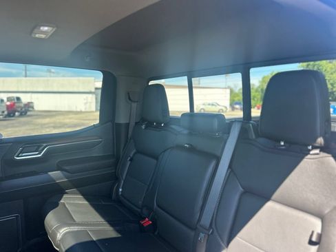 Used 2024 GMC Sierra 1500 Denali w/ Denali Reserve Package AWD/4WD image 31