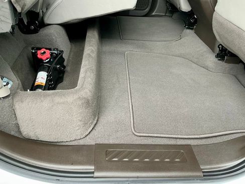 Used 2019 GMC Sierra 1500 SLT w/ SLT Premium Plus Package image 28