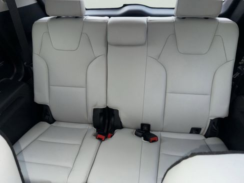 Used 2023 Kia Telluride SX image 15
