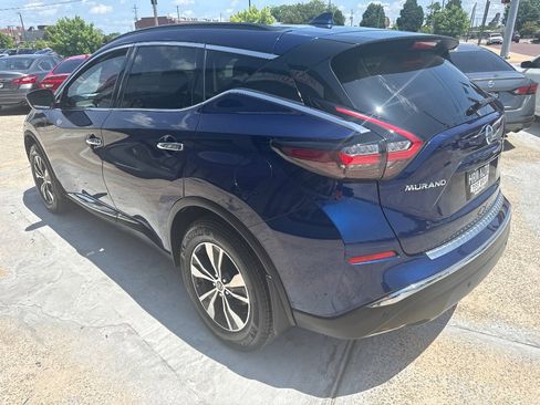 Used 2019 Nissan Murano SV FWD image 3