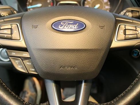 Used 2019 Ford Escape SEL AWD/4WD image 20
