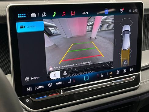 New 2026 Volkswagen Tiguan SE AWD/4WD image 30