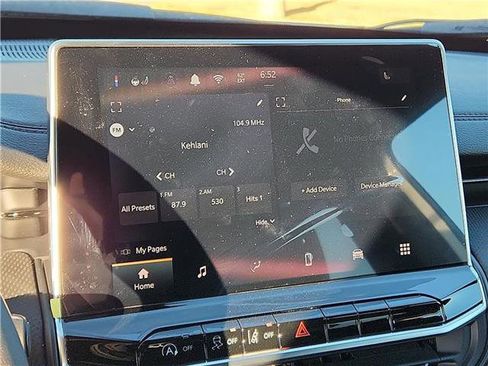 New 2026 Jeep Compass Latitude image 13