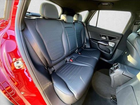 Used 2026 Mercedes-Benz GLC 300 image 29