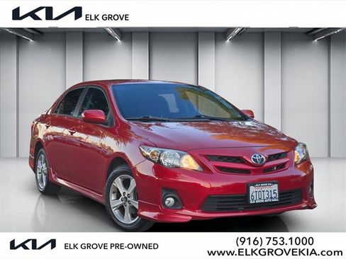 Used 2011 Toyota Corolla S image 1
