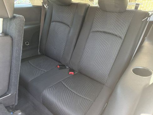Used 2019 Dodge Journey SE w/ Connectivity Group FWD image 12