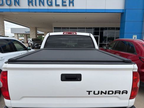 Used 2019 Toyota Tundra SR5 w/ SR5 Upgrade Package image 8