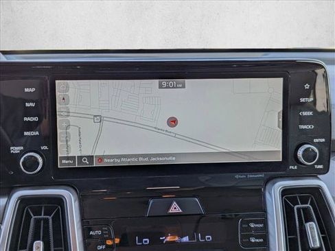 Used 2023 Kia Sorento S FWD image 13