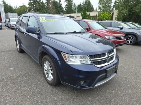 Used 2017 Dodge Journey SXT w/ Comfort/Convenience Group AWD/4WD image 5