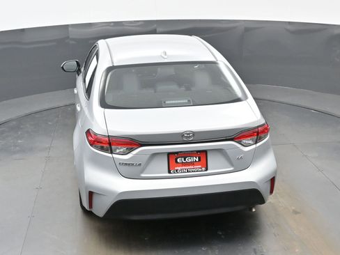 Used 2024 Toyota Corolla LE image 37