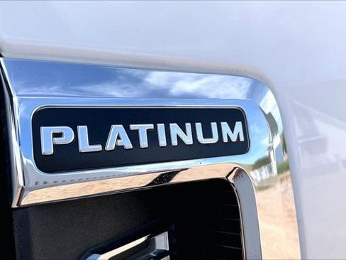 Used 2021 Ford F250 Platinum AWD/4WD image 25